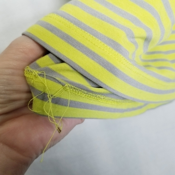 Eddie Bauer Travex‎ Long Tunic Tank Yellow Gray Racerback Zip pocket Size M - Picture 5 of 12